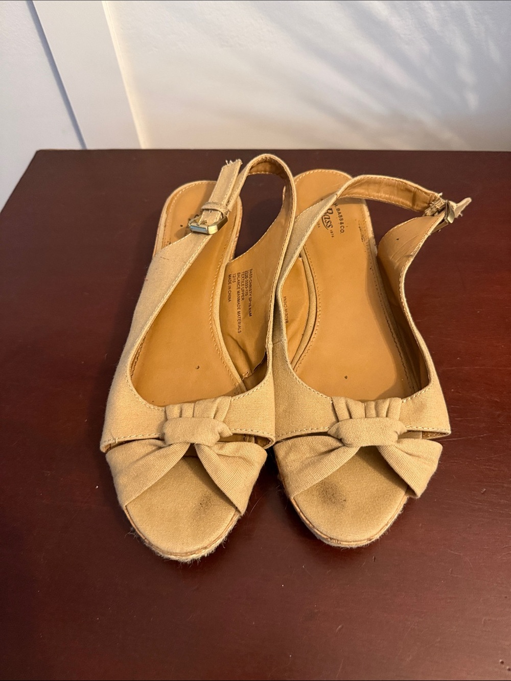 G.H. Bass & Co. Beige Knot Front Slingback Wedge Sandals